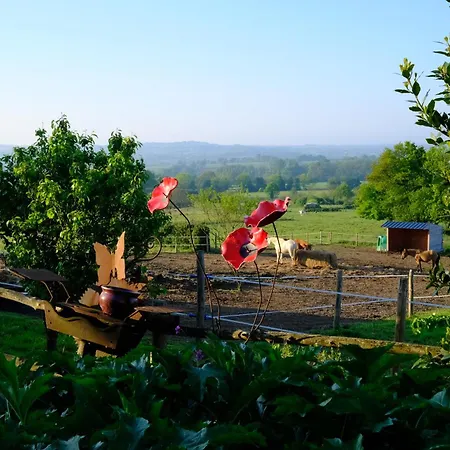 Alojamento de Acomodação e Pequeno-almoço Les De La Forge Des Collines Les Herbiers