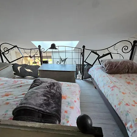 Les De La Forge Des Collines 3*