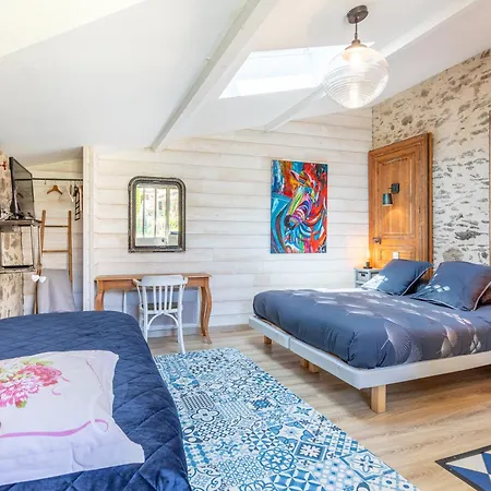 Les De La Forge Des Collines Bed & Breakfast Les Herbiers