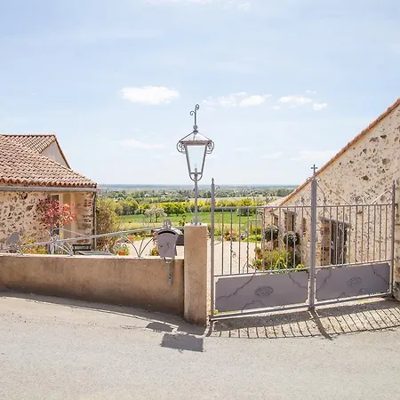 Bed and breakfast Les De La Forge Des Collines