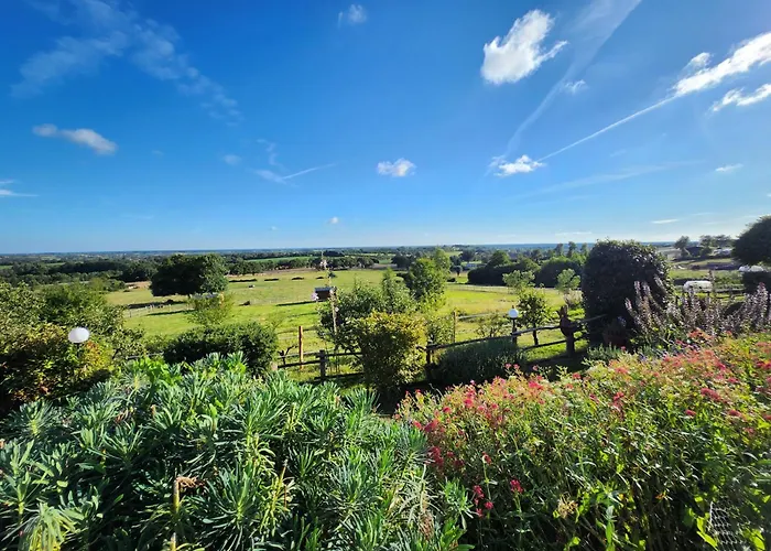 莱斯德拉佛支德科林斯旅馆 住宿加早餐酒店 3*