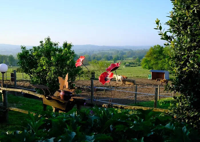 住宿加早餐酒店 莱斯德拉佛支德科林斯旅馆 莱塞比耶